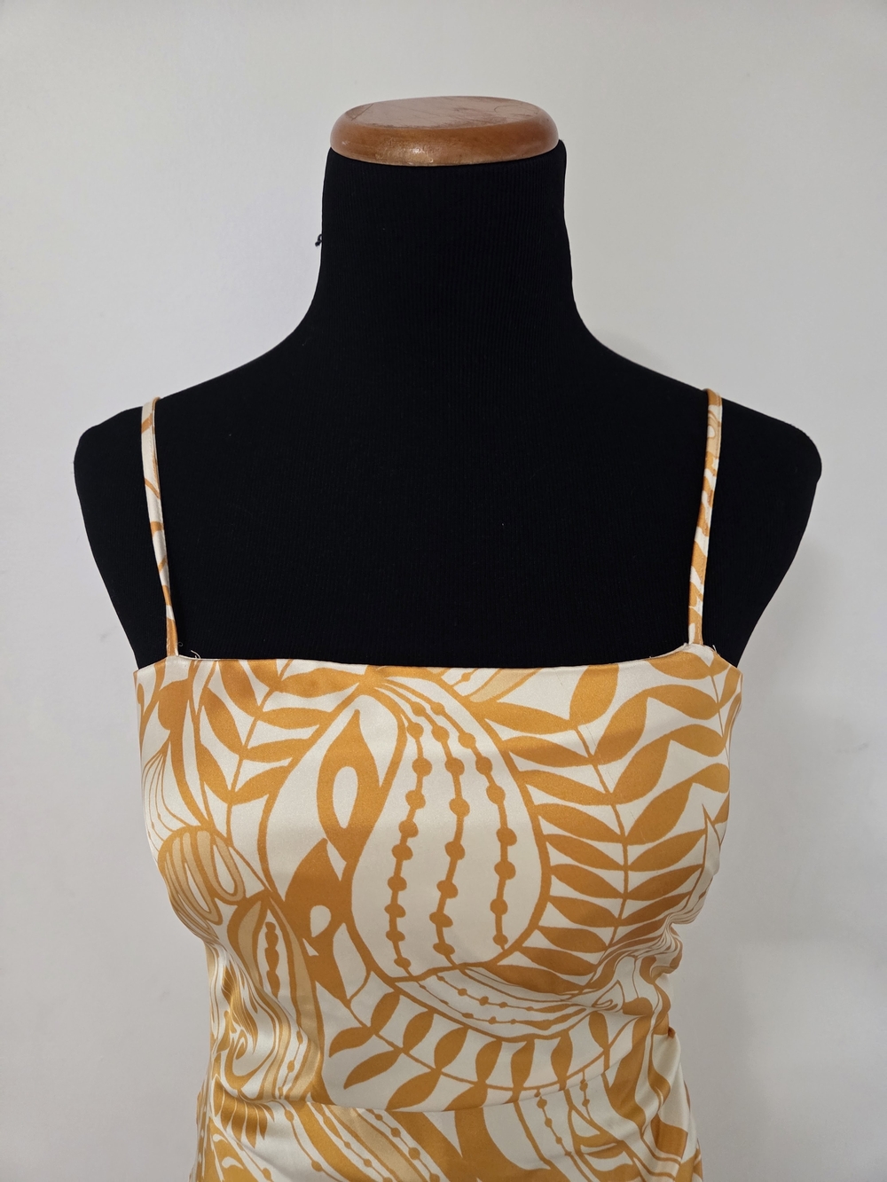 House Of Harlow 1960 Strappy Sleeve Yellow, Cream Floral Maxi Slip Dress Size XS - Picture 3 of 11